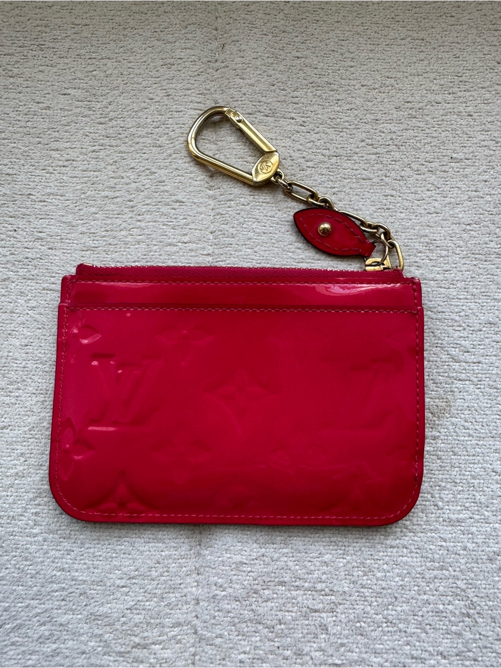 Louis Vuitton Hot Pink Vernis Key Pouch with Gold Hardware - Picture 4 of 4